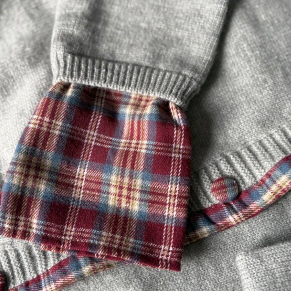 Women's Round Neck Patchwork Sweater, Loose Knit Top for Autumn and Winter - Picture 5 of 6